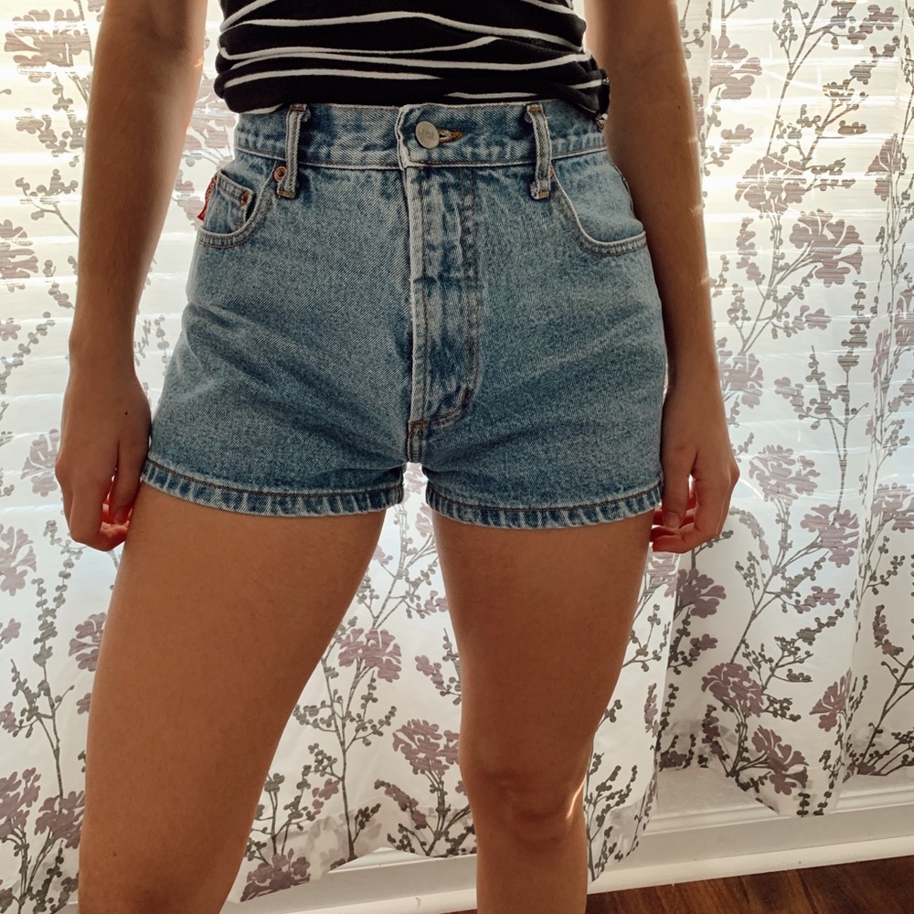 Vintage bongo shorts🦋